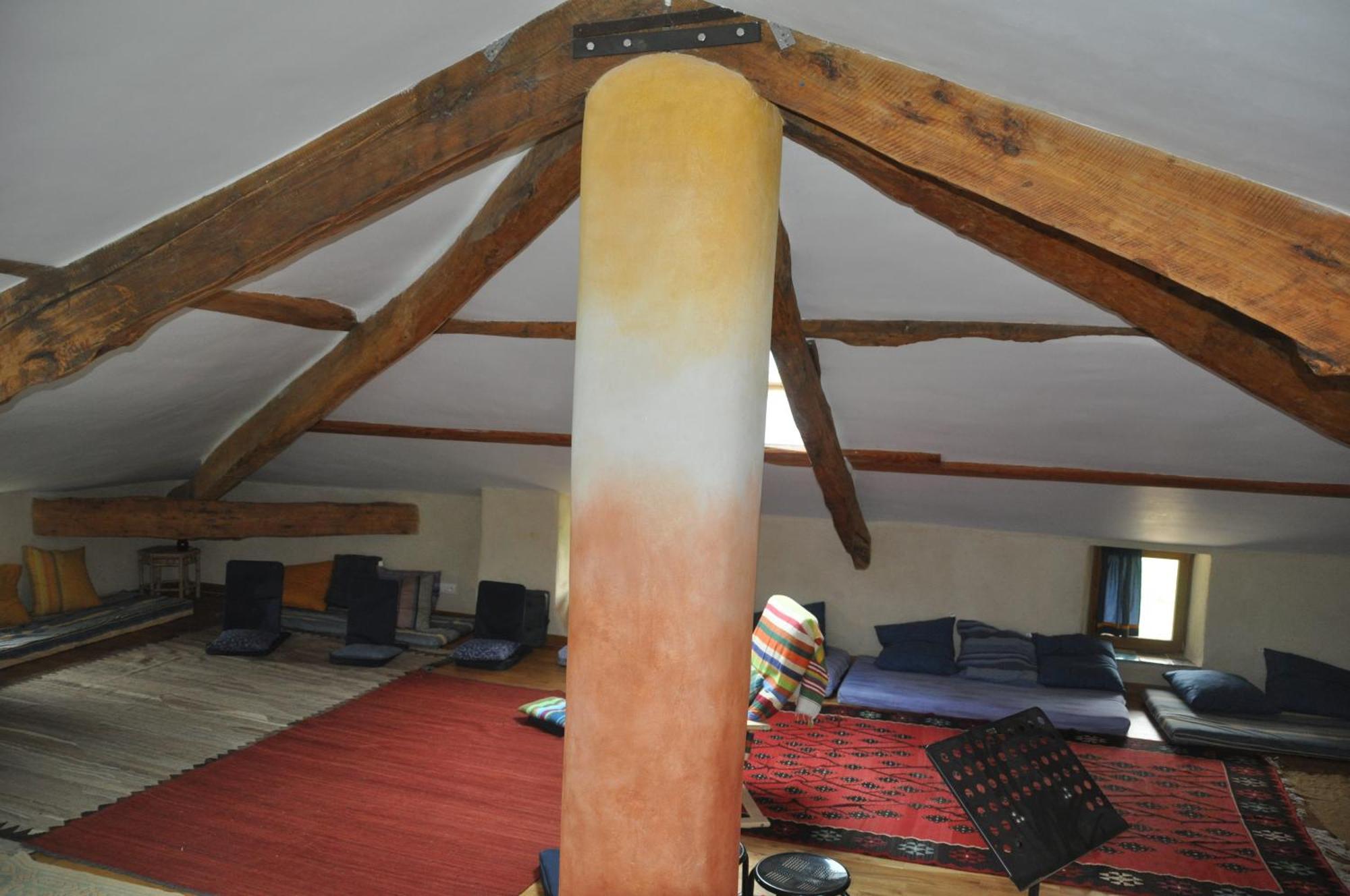 La Source, Vegetarian Guest House Chabeuil ภายนอก รูปภาพ