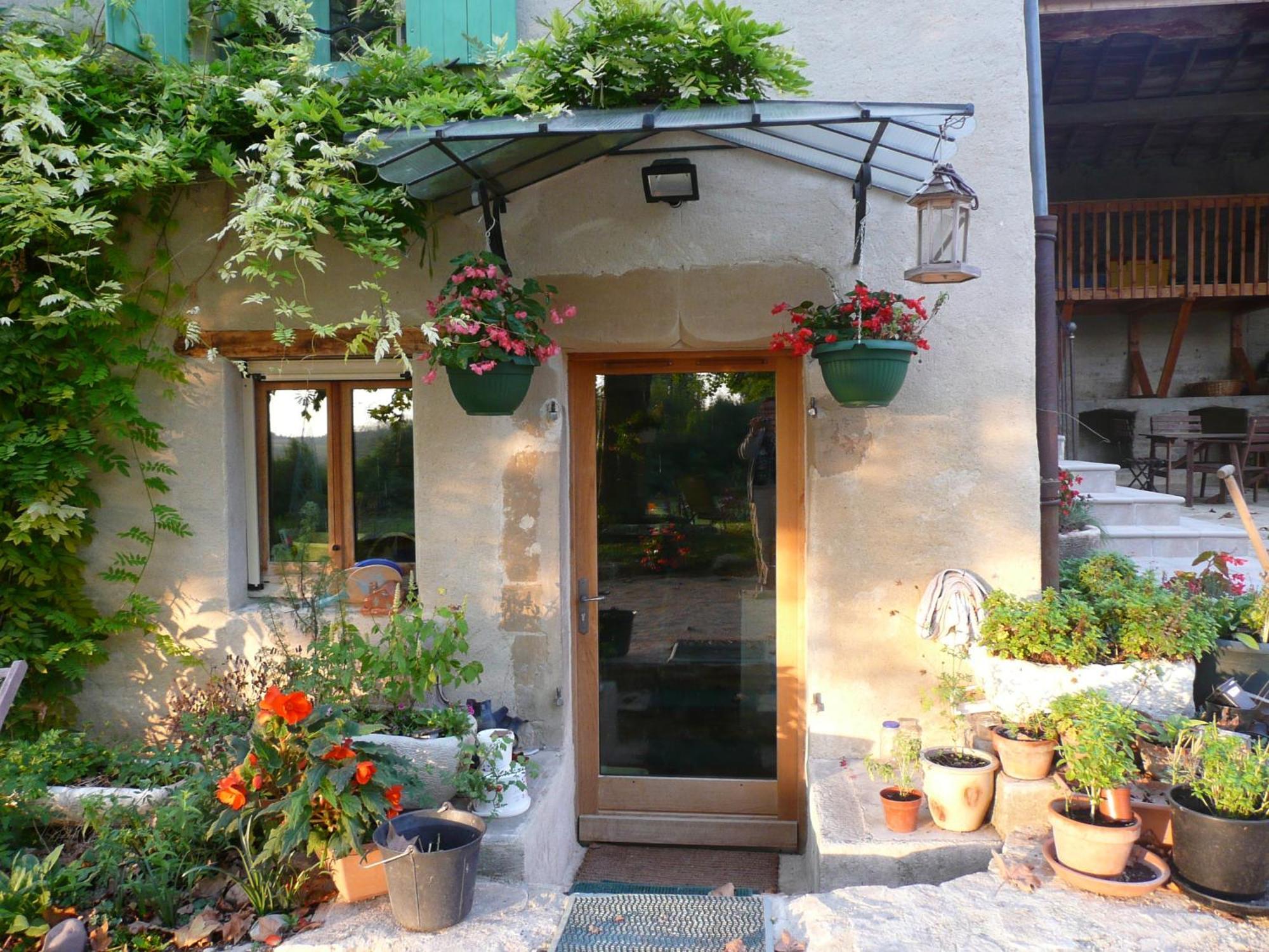 La Source, Vegetarian Guest House Chabeuil ภายนอก รูปภาพ